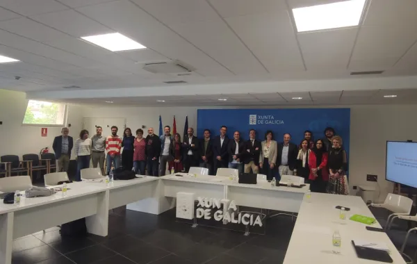 Foto de la presentación de la primera estrategia gallega contra el edadismo
