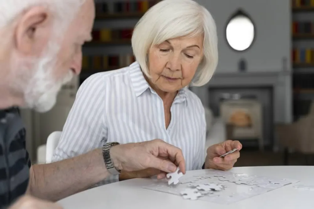 El Alzheimer hereditario representaría el 1% de los casos. La edad y la genética son otros factores a tener en cuenta.