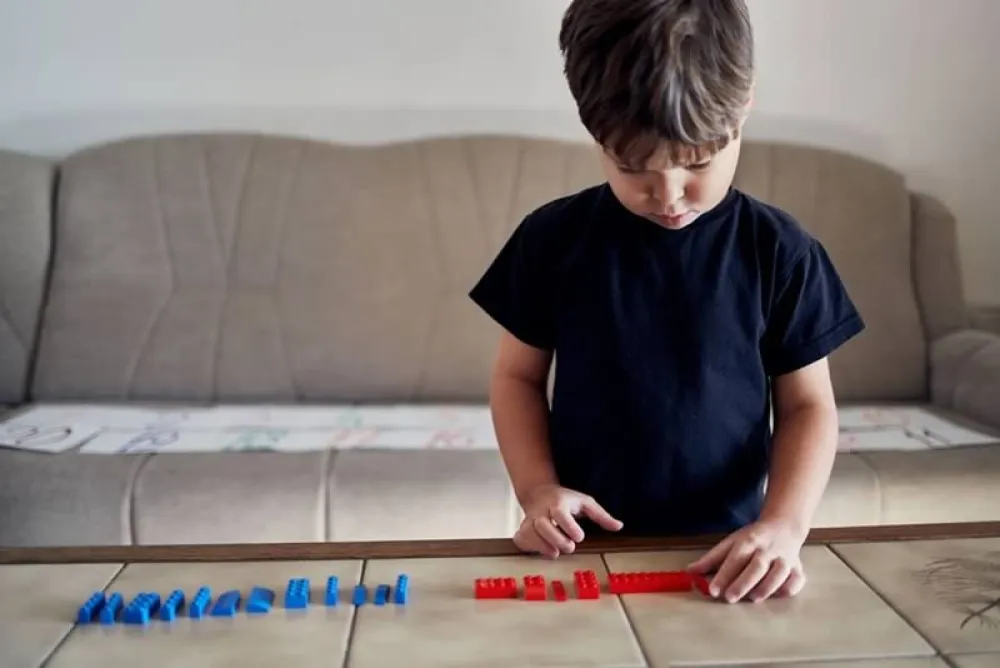 En la actualidad, el autismo se denomina trastorno del espectro autista o TEA