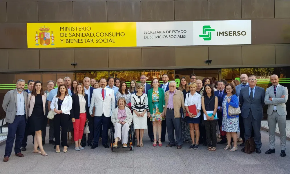 Foto del equipo del ministerio de Sanidad, Consumo y Bienestar Social