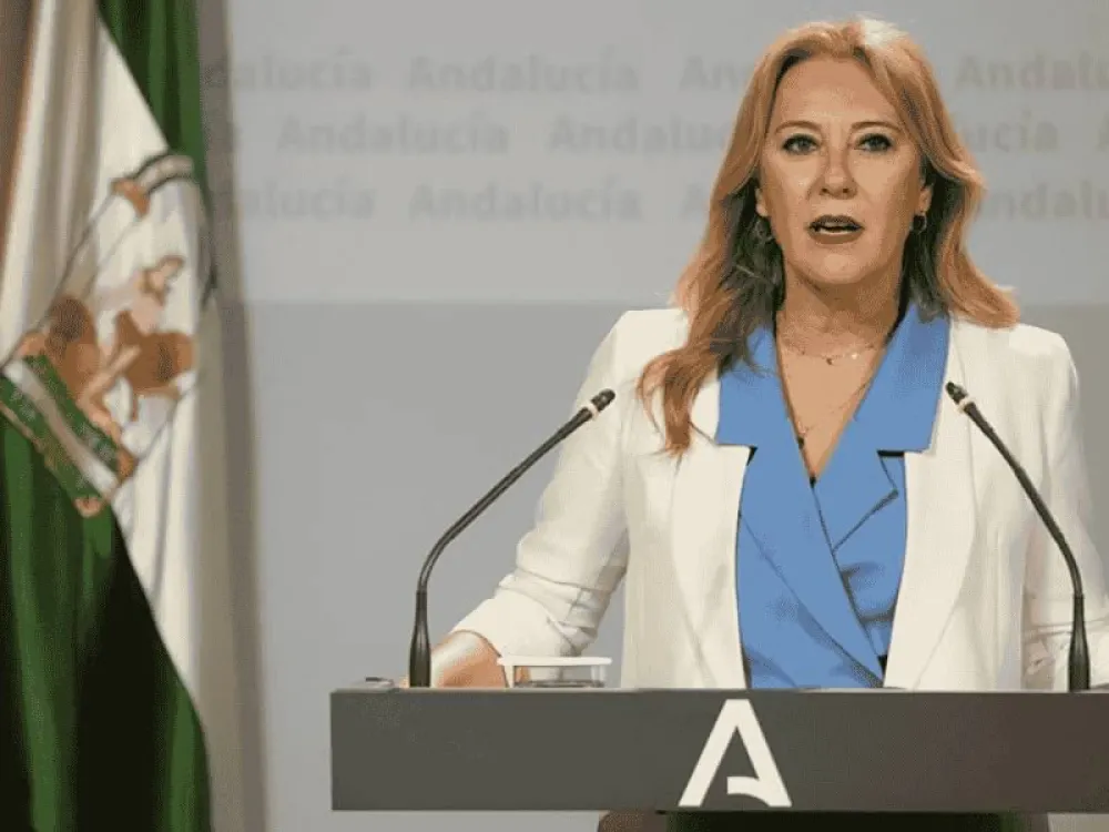 Carolina España, consejera de Economía, Hacienda y Fondos Europeos y portavoz de la Junta de Andalucía.